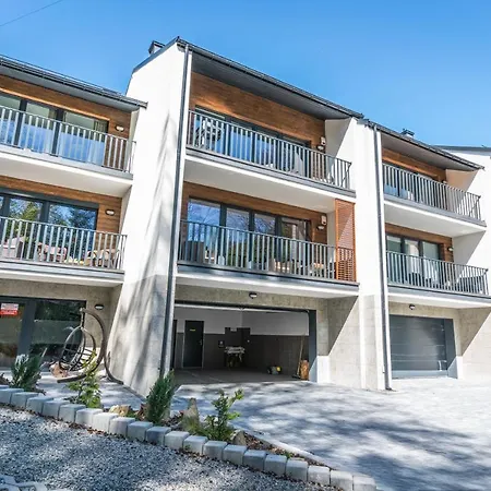 Spokoloko Skrzyczne Korzenny I Kamienny 什切尔克